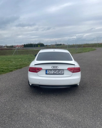 Audi A5 cena 25500 przebieg: 240000, rok produkcji 2012 z Nowogard małe 106